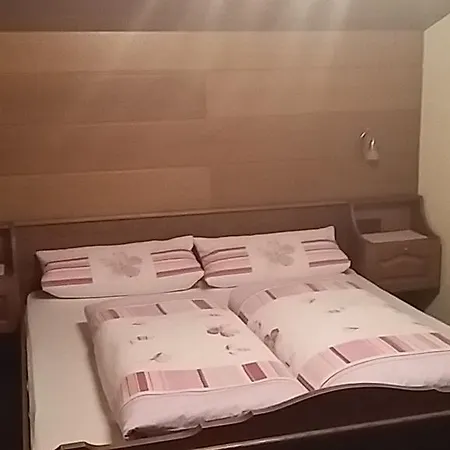 Haus Sonneck 아파트 *